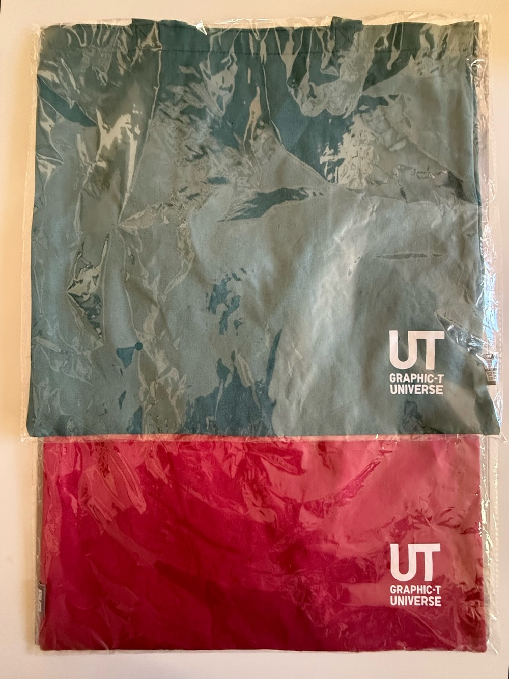 UNIQLO UT Limited Edition Canvas Tote Bag Iconic Universal Cotton Tee | Set if 2